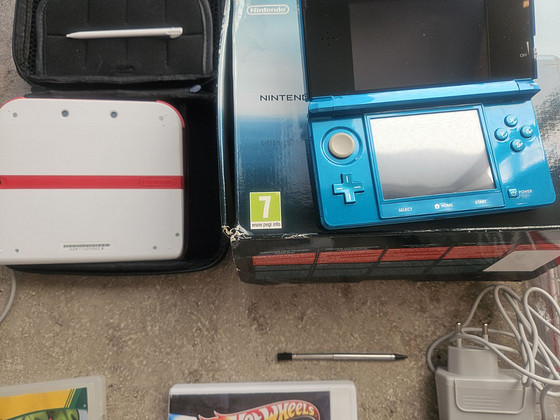 Nintendo 2DS PAL регион 3DS Aqua Blue