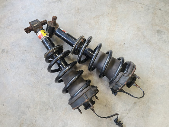 CADILLAC ESCALADE, CHEVROLET TAHOE/SUBURBAN, GMC YUKON