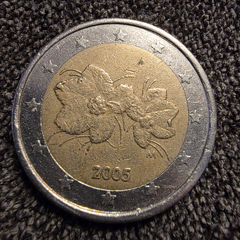 2005 finland 2 eurot. Defektne.