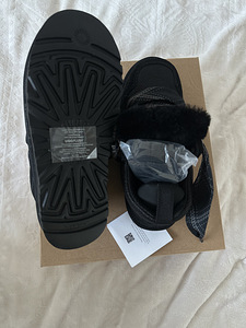 Ugg (2 foto / 2)