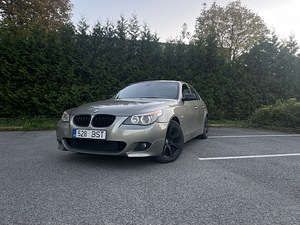 BMW e60 520i (1 фото из 8)