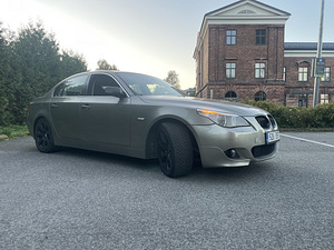 BMW e60 520i (3 фото из 8)