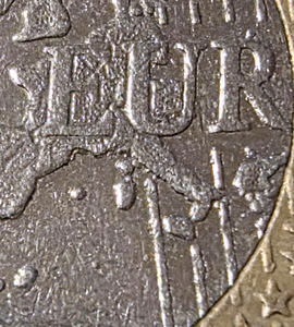 1 евро Финляндии 1999 года. Дефектный с обеих сторон. (1 фото из 10)