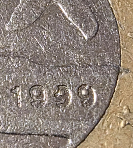 1 евро Финляндии 1999 года. Дефектный с обеих сторон. (5 фото из 10)