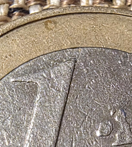 1 евро Финляндии 1999 года. Дефектный с обеих сторон. (7 фото из 10)