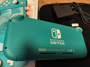 Nintendo Switch lite CFW (6 foto / 6)