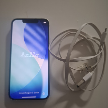 Müüakse iPhone 13 mini