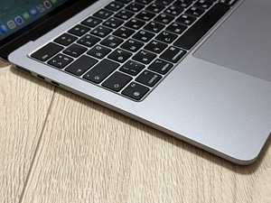 Apple Macbook Air 13 M3 8/256GB SpG ENG/RUS nagu uus Aku 98% (3 foto / 6)