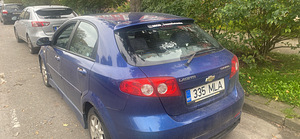Chevrolet (2 foto / 4)