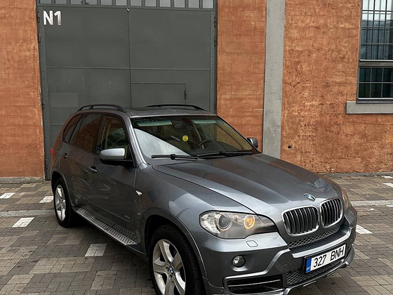 X5 E70