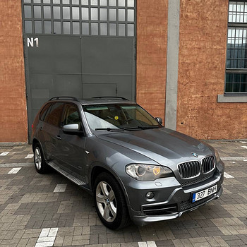 X5 E70