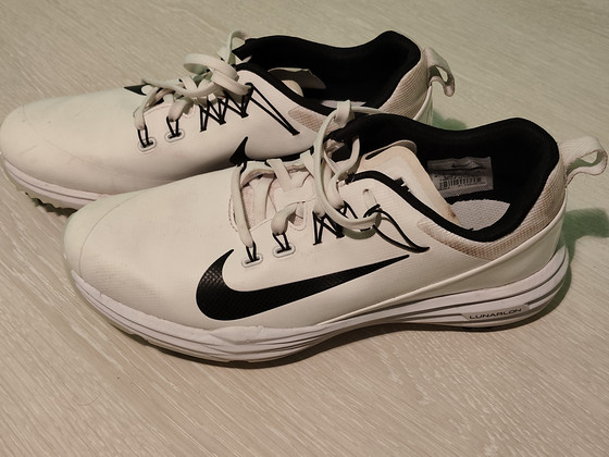 Кроссовки для гольфа Nikeросср