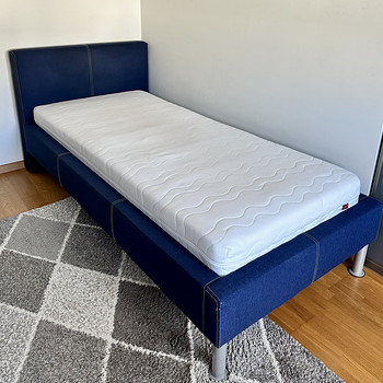90×200 cm voodi koos Sleepwell madratsiga