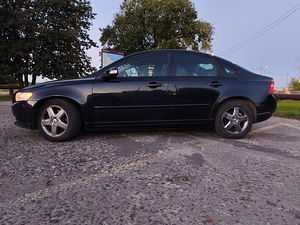 Volvo S40 (9 foto / 14)