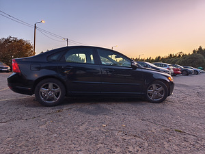 Volvo S40 (10 foto / 14)