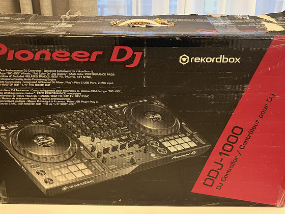 DJ-контроллер Pioneer DDJ-1000