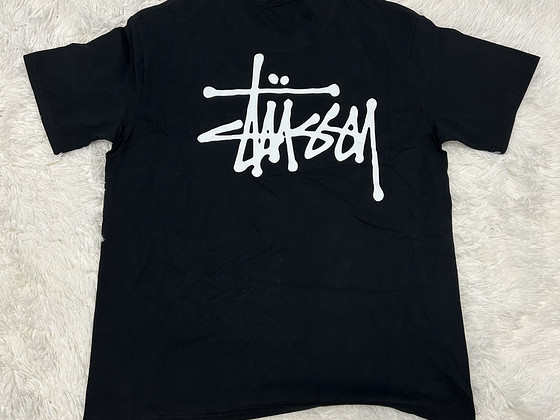 Базовая футболка Stüssy