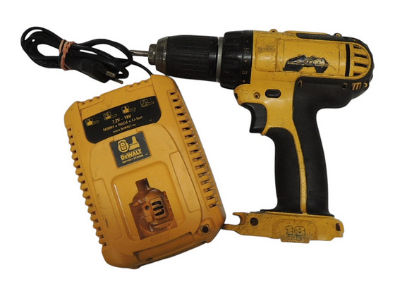 Аккумуляторная дрель Dewalt DC722 (без акк.) + зарядка