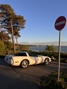 Corvette C4 (3 foto / 7)