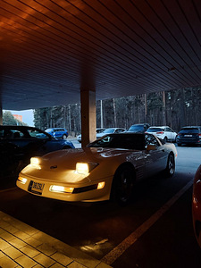 Corvette C4 (4 foto / 7)