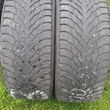 M+S 275 45 20, Nokian Hakkapeliitta R3, 7mm
