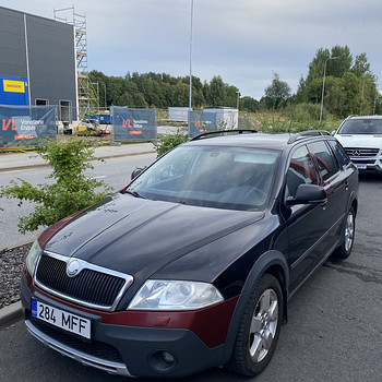 M/V: Skoda Octavia Scout 2.0