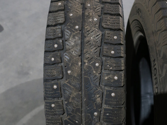Gislaved Gislaved Nord Frost Van 2 (2 шт.) Восстановленные шины