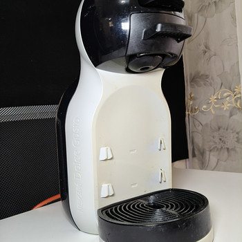 Kapselkohvimasin Nescafé Dolce Gusto (De'Longhi)