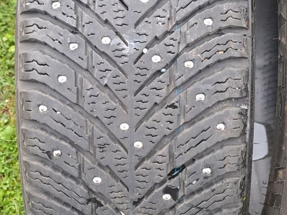 Шипованные шины 195 65 15, Nokian Hakkapeliitta 10, 3122, 6мм