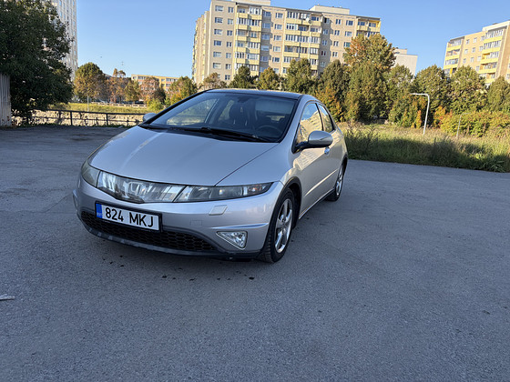 Honda Civic, 2007, механическая коробка