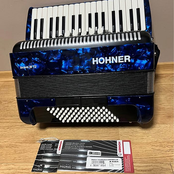Hohner Bravo III