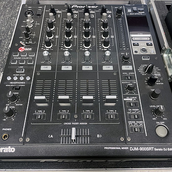 Pioneer DJ DJM-900 SRT