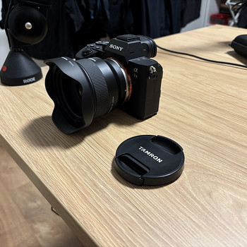 Sony Alpha A7 III + Tamron 24mm f/2.8 Di III OSD M1:2