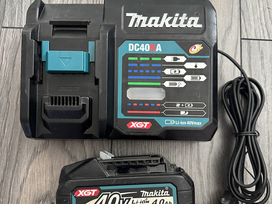 MAKITA 40v