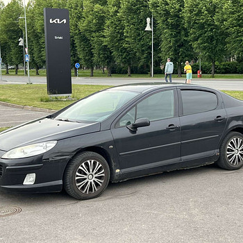 PEUGEOT 407