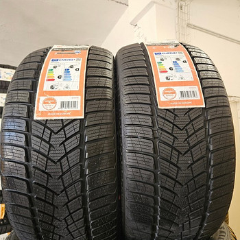 275 35 R 19 Crosswind Grip Peak Winter ( made by Michelin )