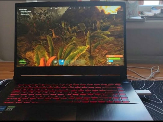 Ноутбук MSI