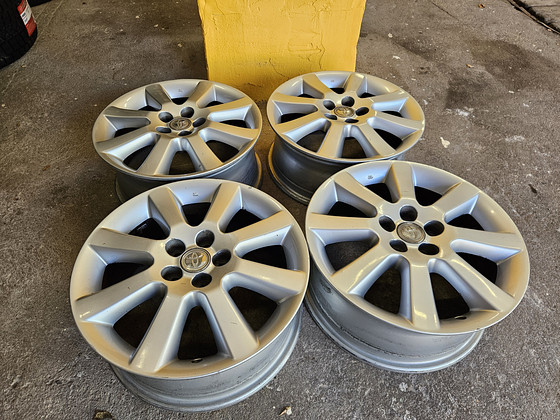 Toyota Original Veljed 5 x 100 R 16