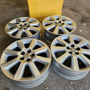 Toyota Original Veljed 5 x 100 R 16