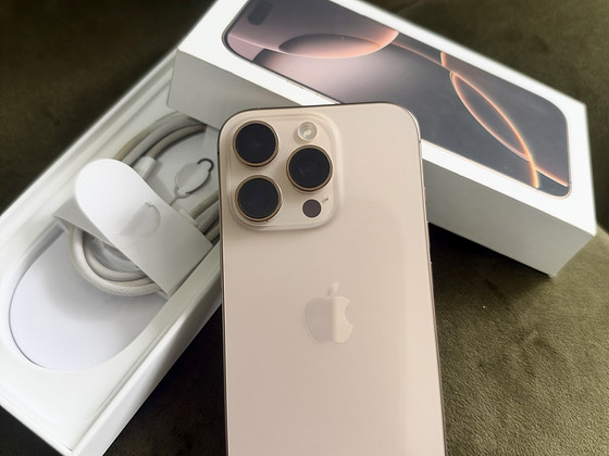 iPhone 16 Pro 128 ГБ