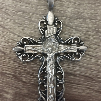 Серебряный крест