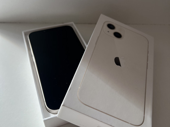 iPhone 13 (128GB)