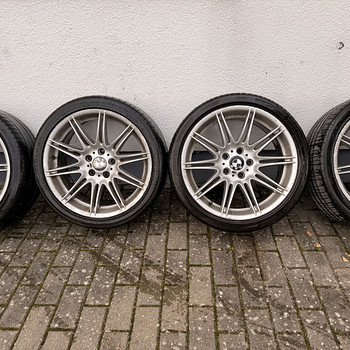 BMW Style 225M / MV4 19” originaalvelg + rehv