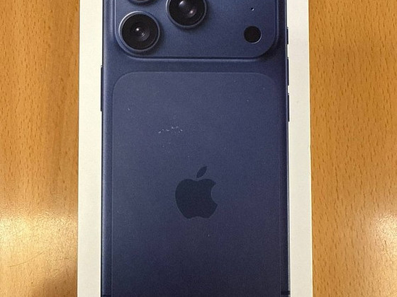 Apple iPhone 17 Pro 256Gb Blue Новый
