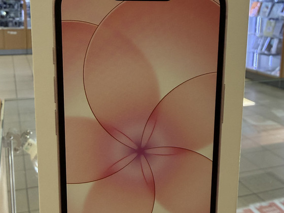 Apple iPhone 17E 256Gb Розовый Новый