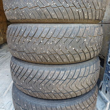 Naelrehvid yokohama 17"