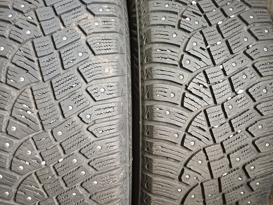 Шины Continental 17" 2 шт.