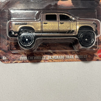 Модельные автомобили Hotwheels