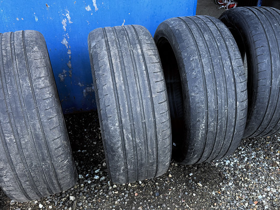 GoodYear Eagle F1 234/45/18