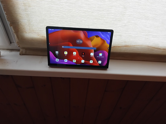 LENOVO YOGA TAB11